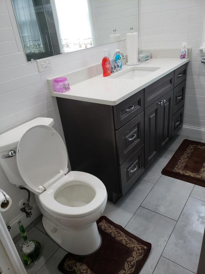 Comfortable Holiday Homestay New York Exteriör bild
