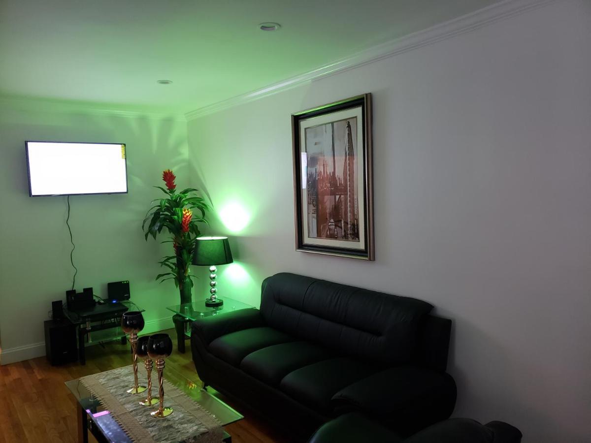 Comfortable Holiday Homestay New York Exteriör bild